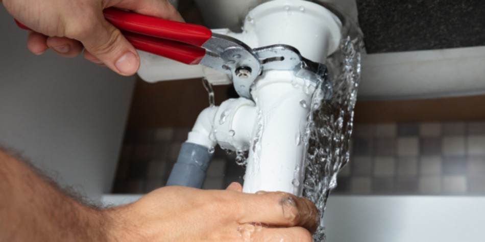 Read more about the article 5 Indications Your Home Needs Repiping