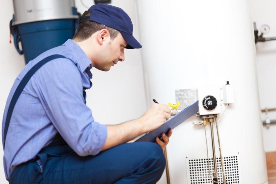 You are currently viewing Should I Repair or Replace My Faulty Hot Water Heater?