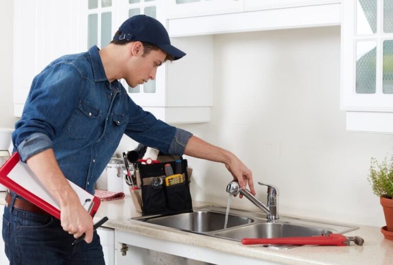 Read more about the article OnlinePlumber Plumbing Tips to Share with Customers